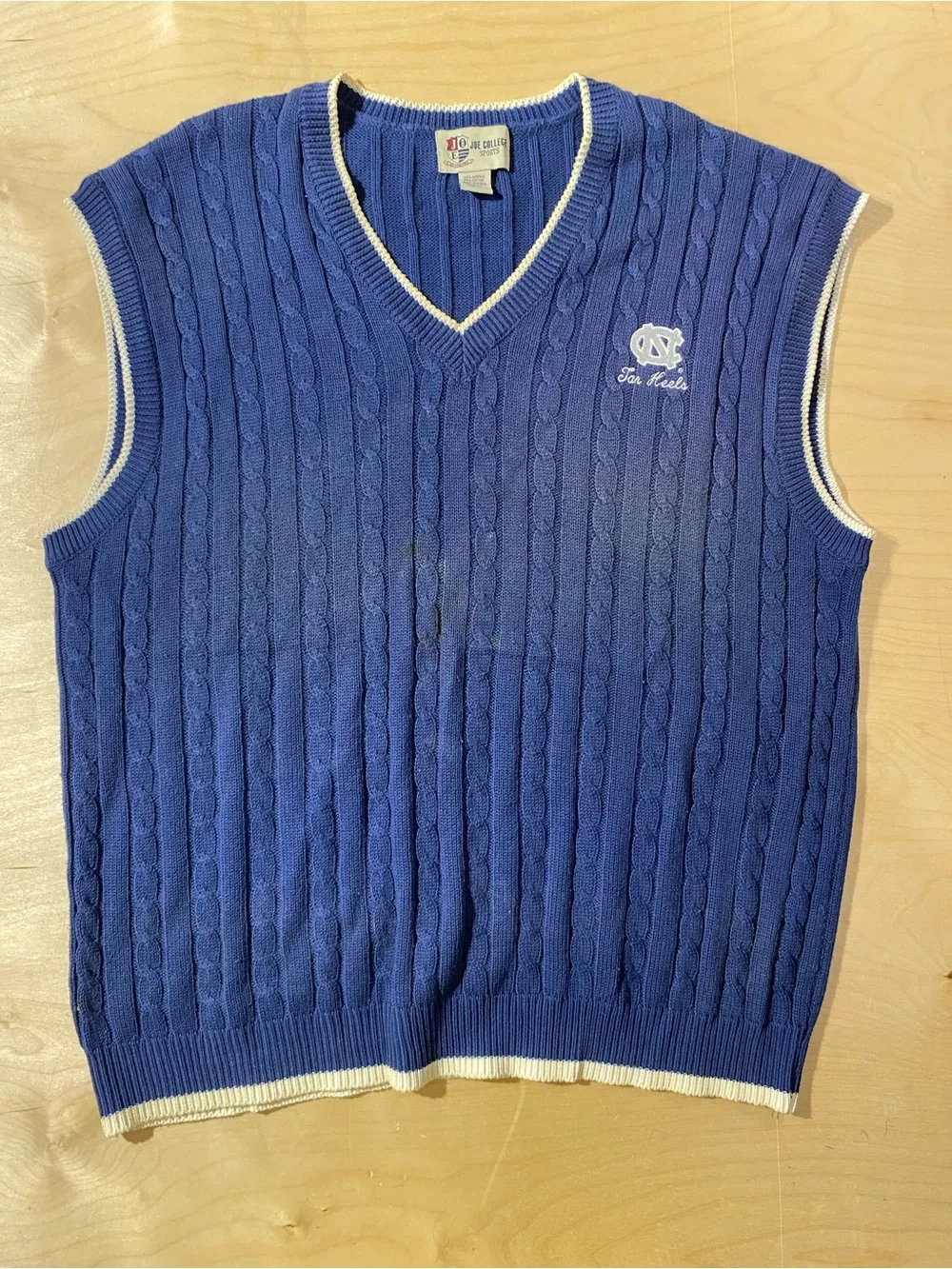Joe College Sports UNC Blue Cable-Knit V-Neck Sweater Vest 2XL (SX)